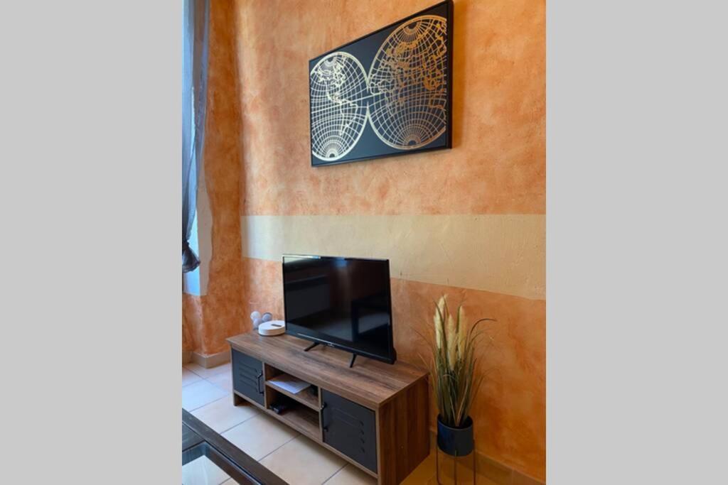 Hyper Centre Et Proche Cite Medievale Apartment Carcassone Exterior photo